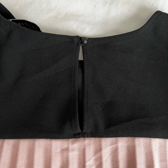 Joseph Ribkoff mod style dress size 4 - Picture 2 of 3